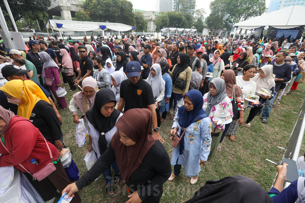  Sambut HUT Ke-26, Bank Mandiri Gelar Pasar Murah