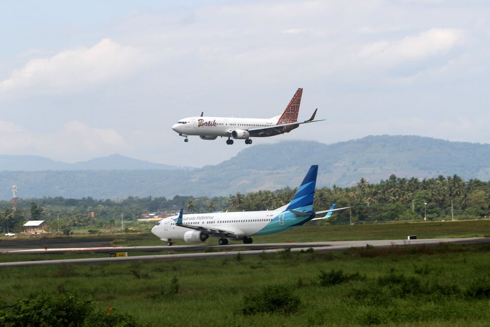  Rute Turbulensi Emiten Penerbangan