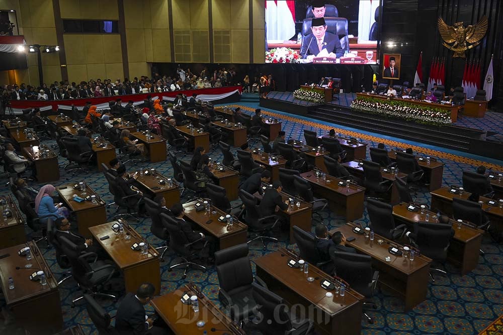  Rapat Paripurna Penetapan Pimpinan DPRD Provinsi DKI Jakarta