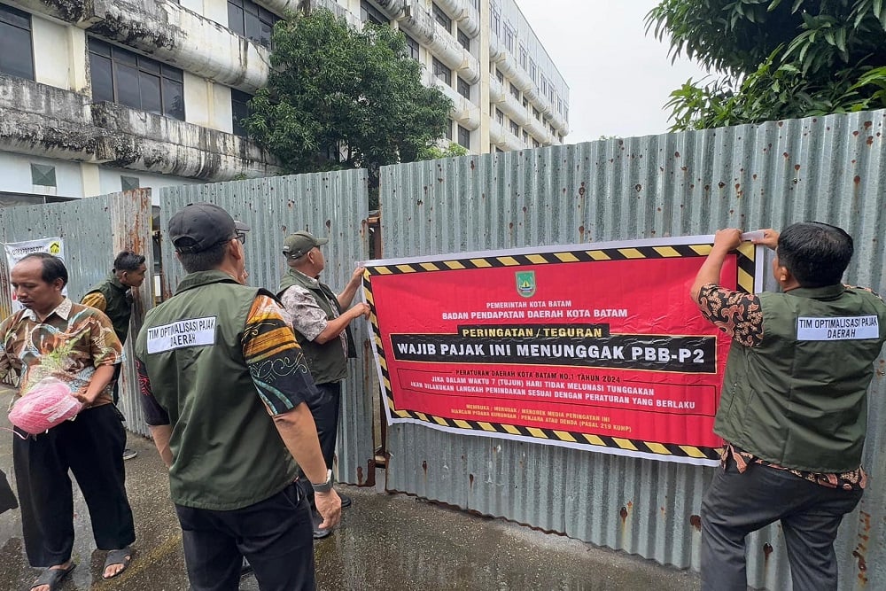  Dua Hotel di Batam Nunggak Pajak, Bapenda Batam Pasang Spanduk Teguran