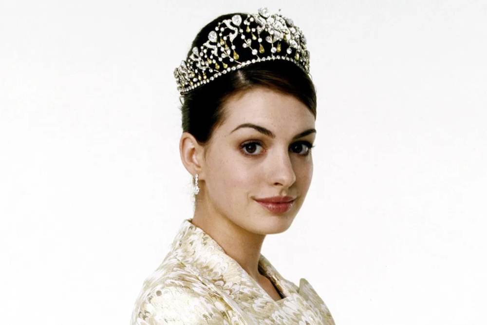  Anne Hathaway Segera Bintangi Film The Princess Diaries 3