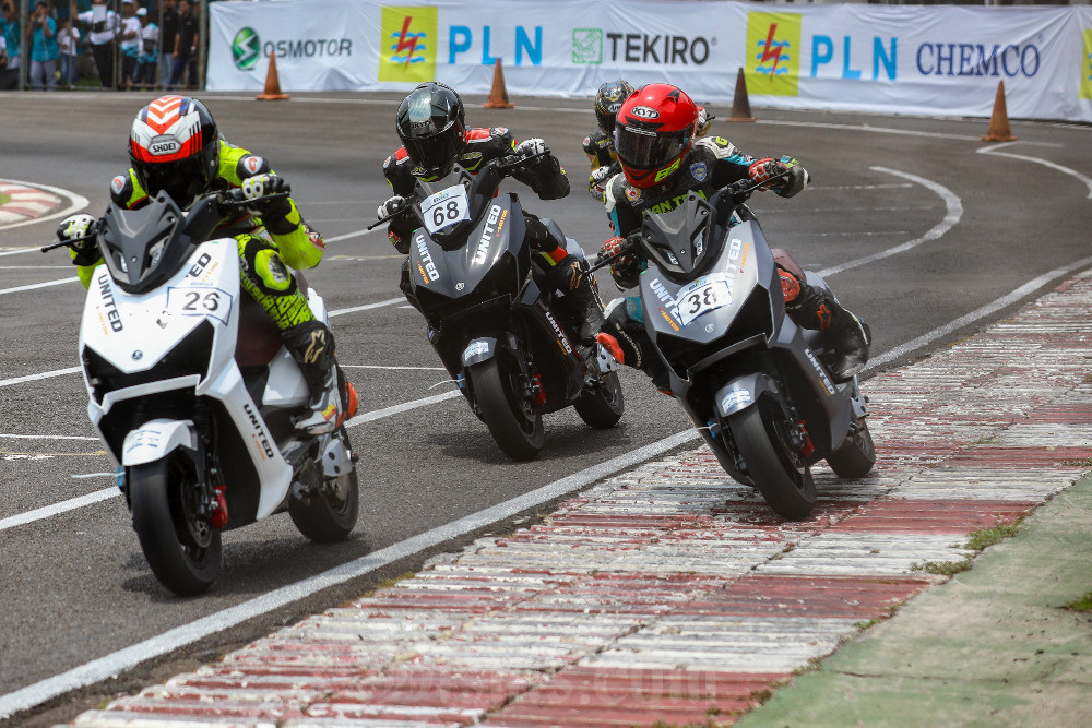  Ajang Balap Motor Listrik Profesional Pertama di Indonesia