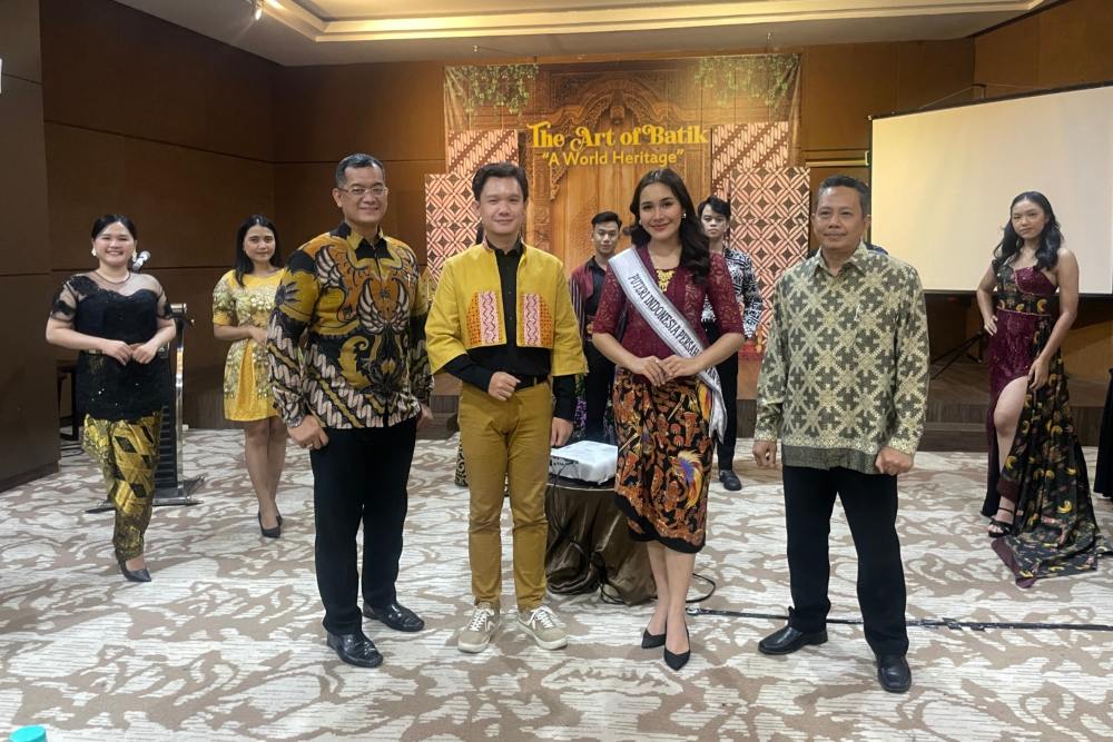  Grandhika Pemuda Semarang Gelar Workshop Membatik