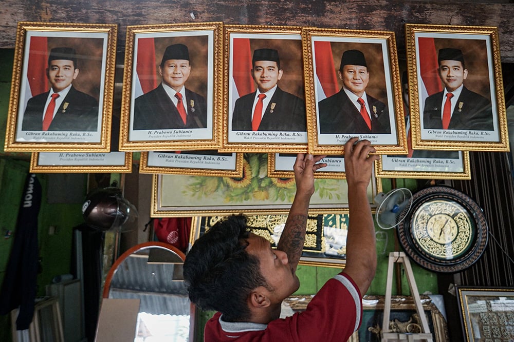  Penjualan Pigura Foto Presiden Dan Wakil Presiden Terpilih