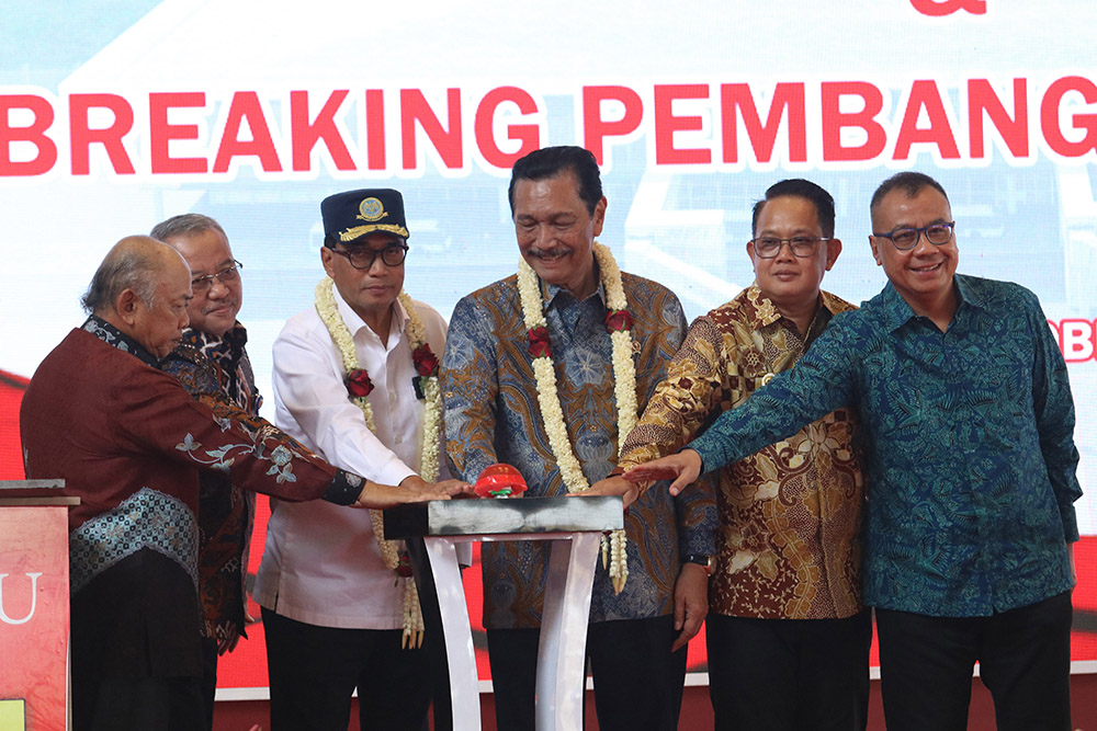  Peresmian Bandara Dhoho di Kediri