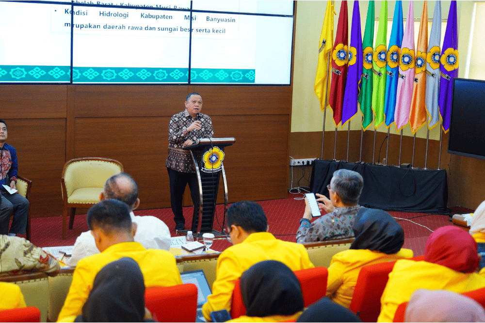  Pj. Bupati Muba Beri Kuliah Umum dan Bagikan Beasiswa di FKIP Unsri