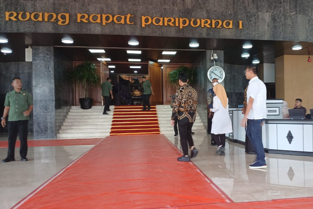  Gibran dan Pimpinan MPR Hadiri Gladi Bersih Pelantikan Presiden-Wakil Presiden Hari Ini