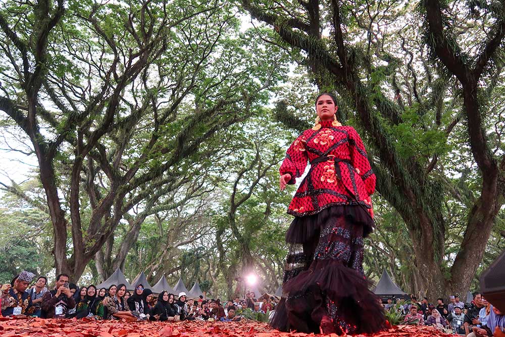  Banyuwangi Batik Festival (BBF) 2024 di Hutan De Jawatan