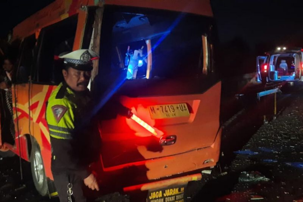  Minibus Kecelakaan di Tol Paspro: 5 Orang Meninggal, 7 Luka-luka