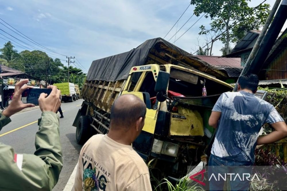  Hino Gandeng Kemenhub Minimalisir Kecelakaan Akibat Sopir Truk Lalai