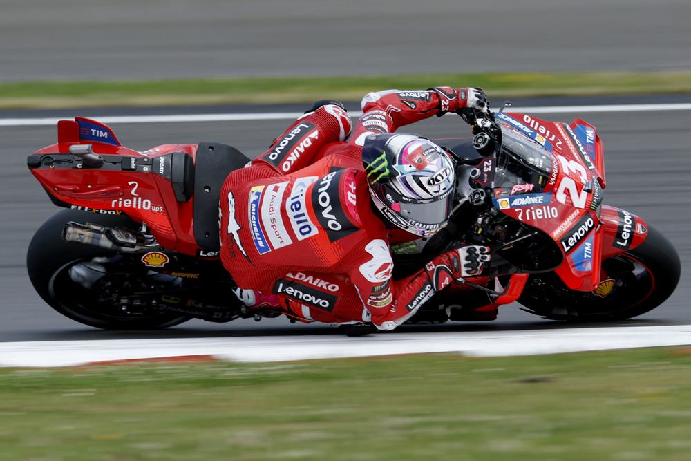  Hasil Sprint Race MotoGP Thailand 2024: Bastianini Jadi Juara Ungguli Martin