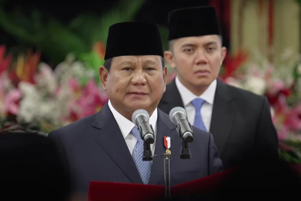  Stock Market Hits a Snag at the End of Prabowo's First Week in Office