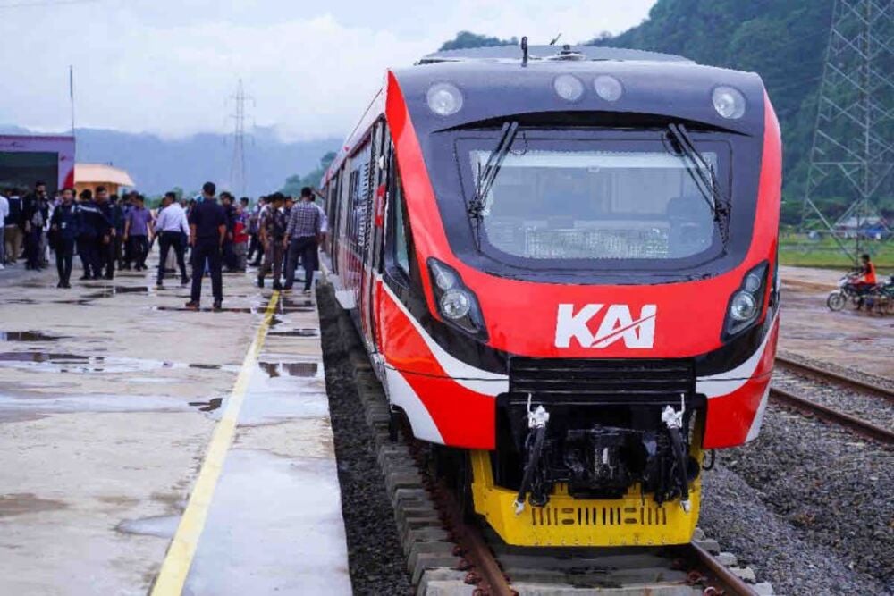  Kereta Api Perintis Sulawesi Selatan Angkut 431.325 Orang hingga September 2024