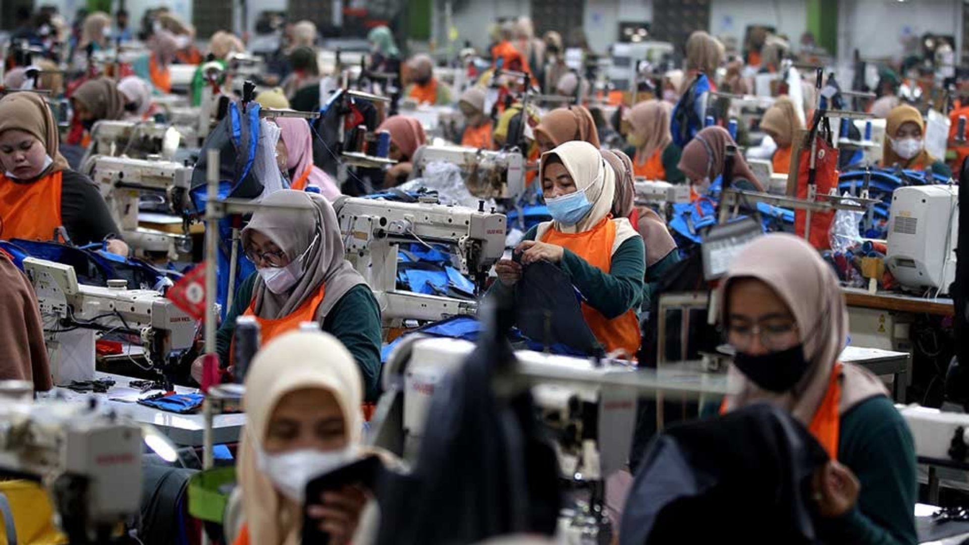  Sritex Pailit Terancam Delisting, ini Daftar Emiten Tato M di BEI