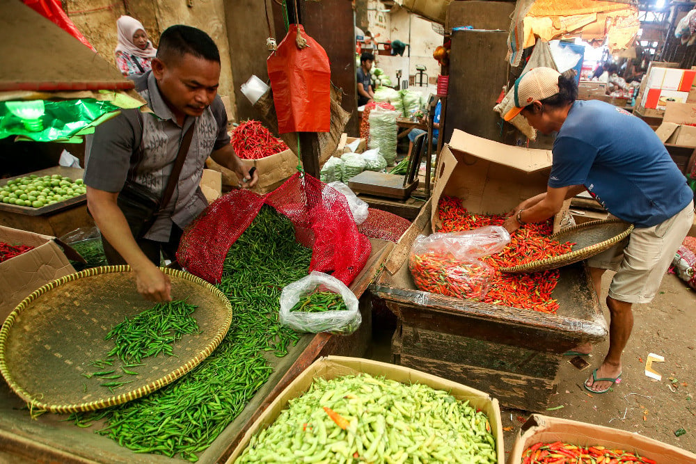  Harga Pangan 2 November 2024: Telur Ayam dan Bawang Naik, Beras Turun