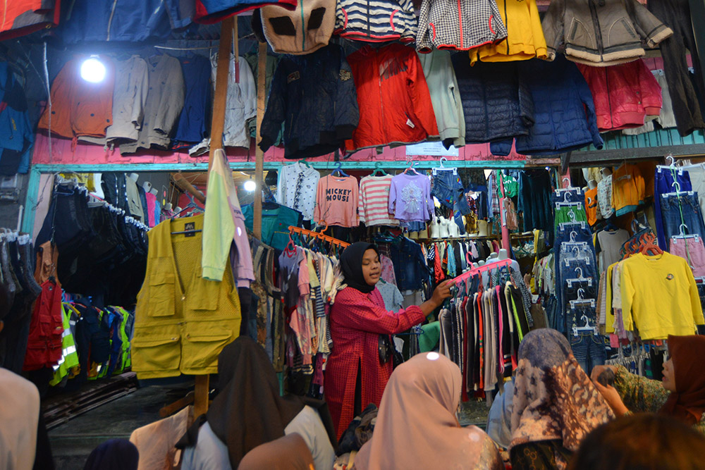  Pasar Pakaian Bekas Impor Di Bukittinggi