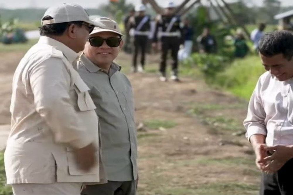  Foto Prabowo dan Haji Isam Saat Cek Program Cetak Sawah di Merauke