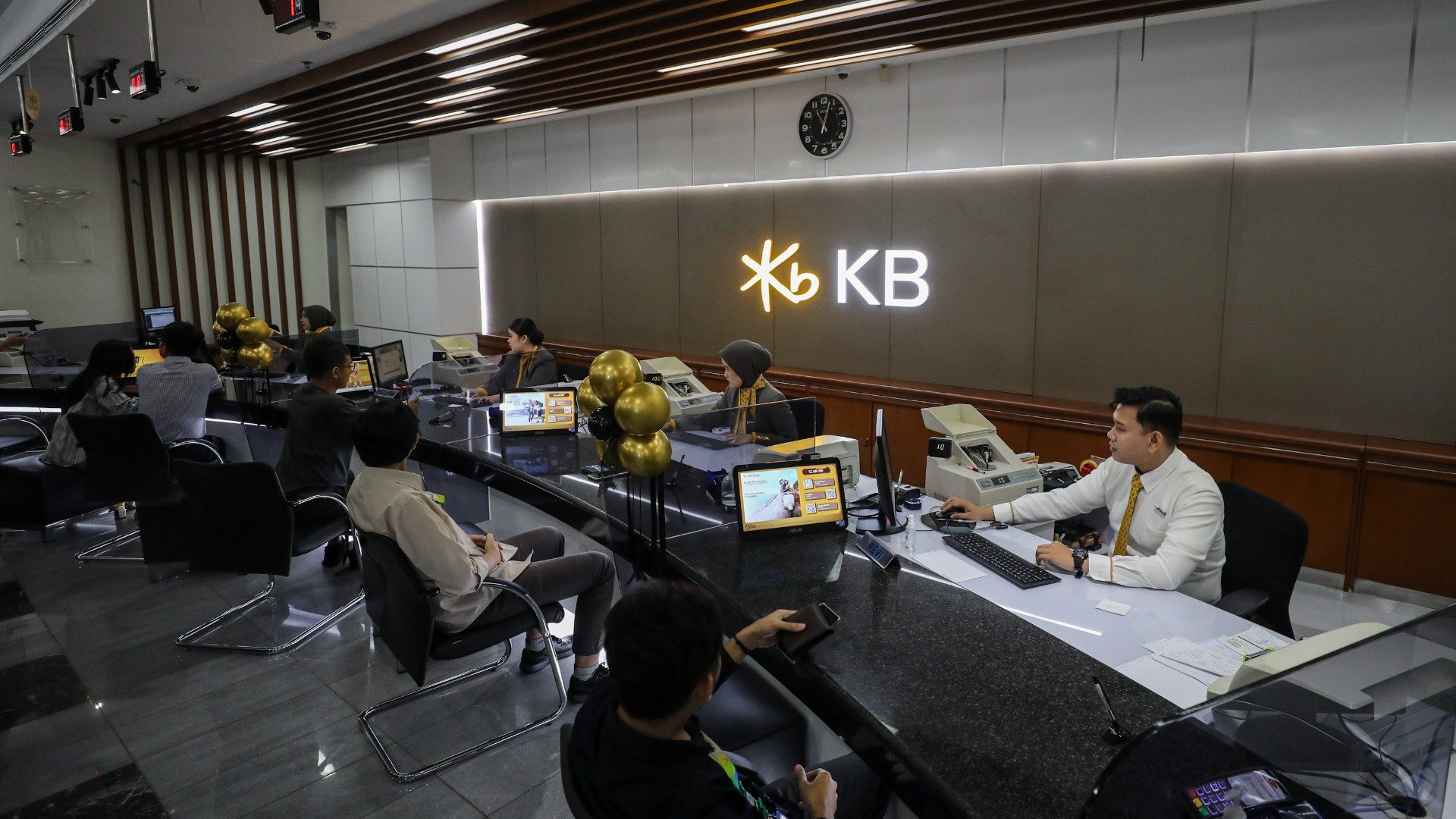  Rugi KB Bank (BBKP) Kian Susut, Siap Cetak Laba?