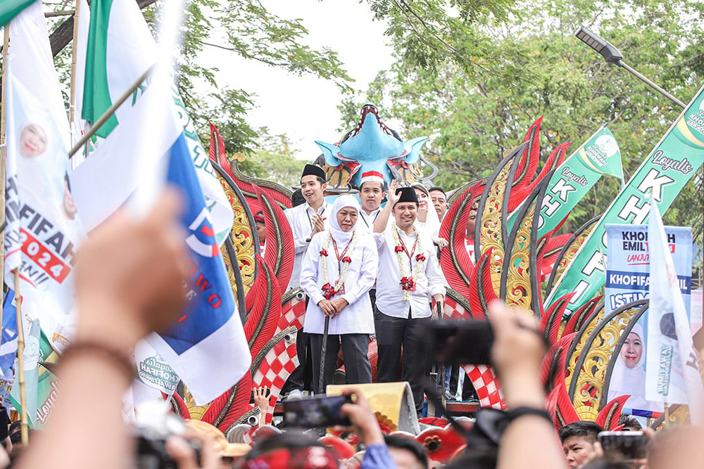  Di Depan Risma dan Luluk, Khofifah Pamer Raih 738 Penghargaan Selama jadi Gubernur Jatim