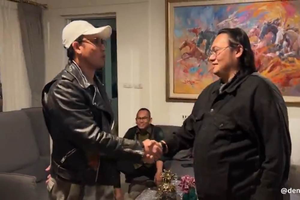  Denny Sumargo Datangi Farhat Abbas, Ini Kronologinya