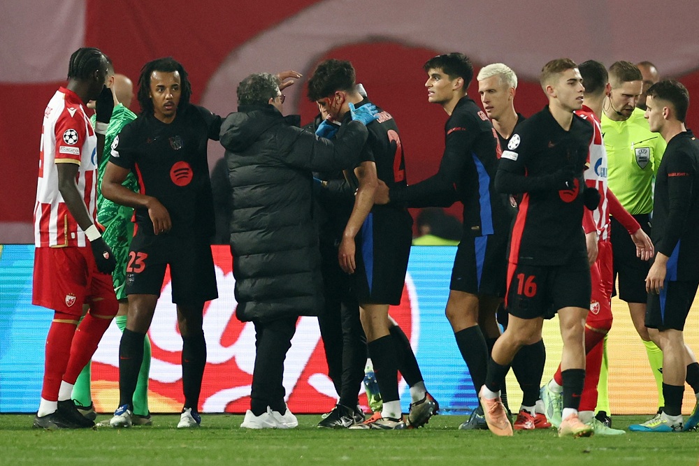  Bek Muda Barcelona Dapat 10 Jahitan di Wajah Usai Ditendang Pemain Red Star