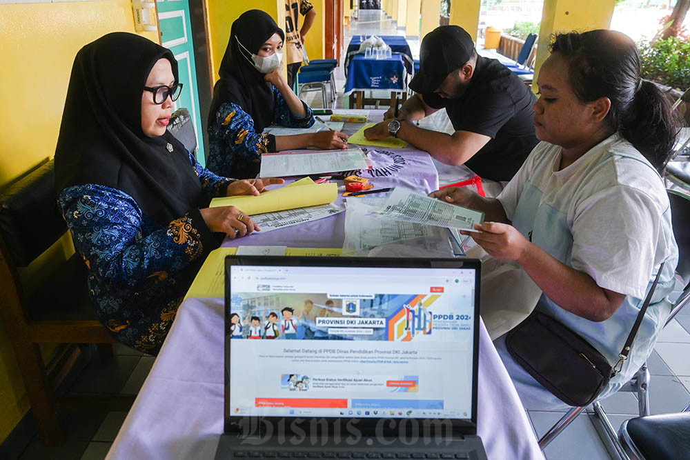  Kasus Dugaan Korupsi Pengadaan Laptop di Dindikpora Rembang