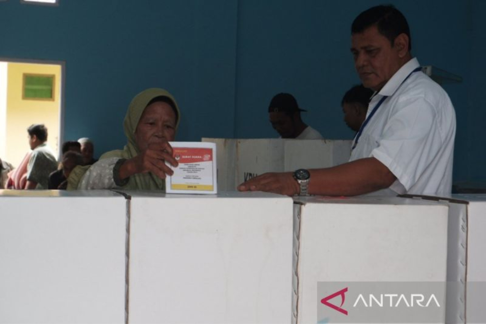  Survei Indikator: Elektabilitas Naik, Sherly Laos-Sarbin Unggul di Pilkada Malut