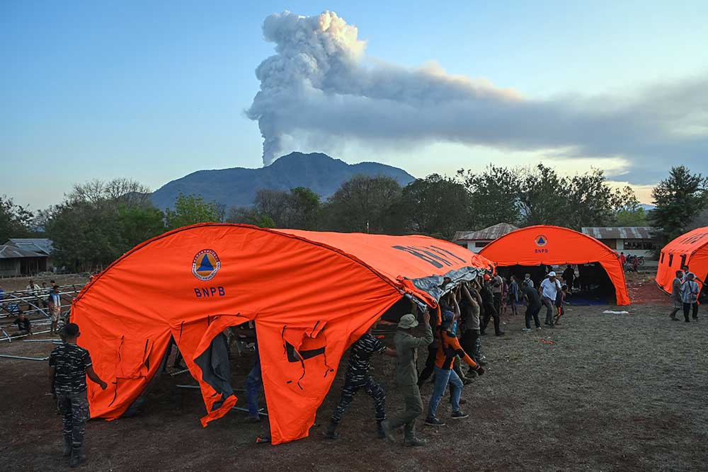 BNPB Perluas Pengungsian Untuk Korban Erupsi Gunung Lewotobi Laki-Laki