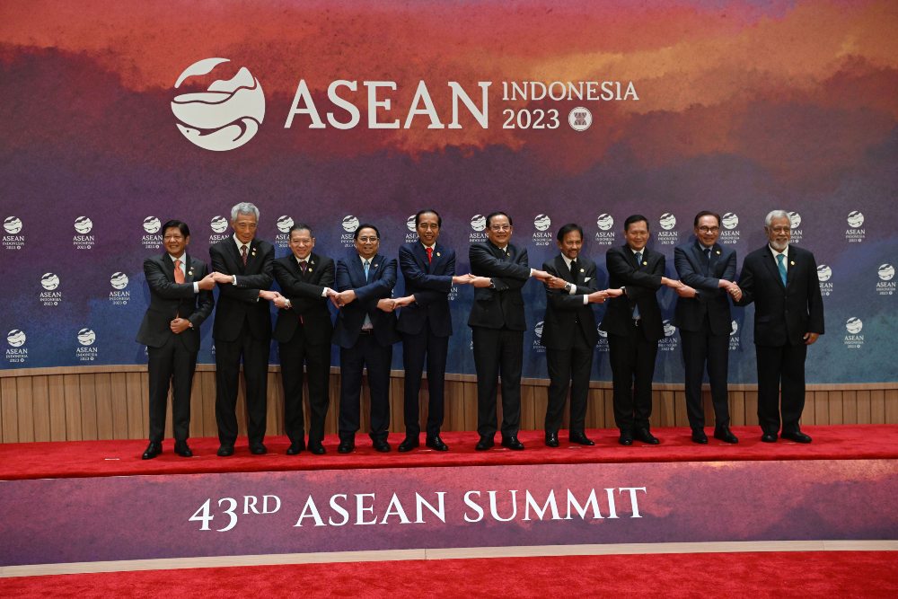 Para kepala negara di Asia Tenggara berfoto saat KTT ke-43 ASEAN di Jakarta, Rabu (6/9/2023). / dok. Media Center KTT ASEAN 2023