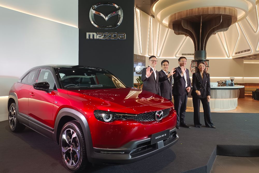  Mazda Revisi Target Jadi 5.000 Unit Tahun Ini