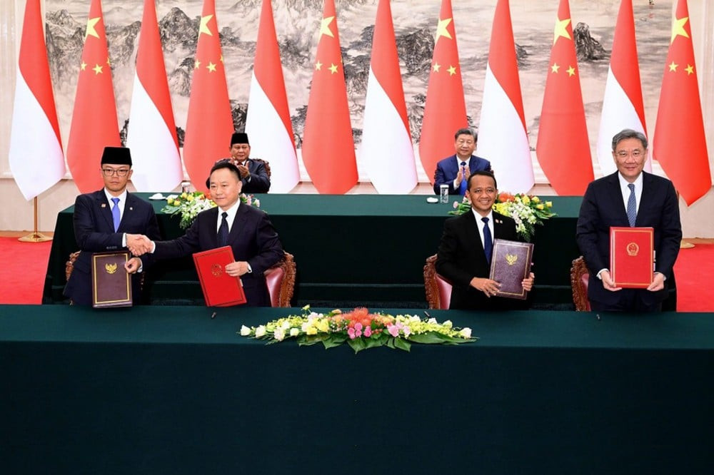  Indonesia Inks ‘Green Mineral’ Deal with China