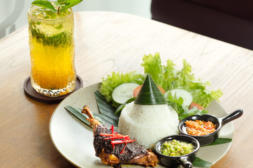  Kotta GO Hotel Yogyakarta Hadirkan Menu Spesial Bebek Kotta