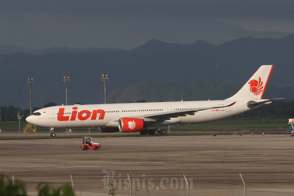  Jumlah Penumpang di Bandara Sulawesi Selatan Mengalami Penurunan