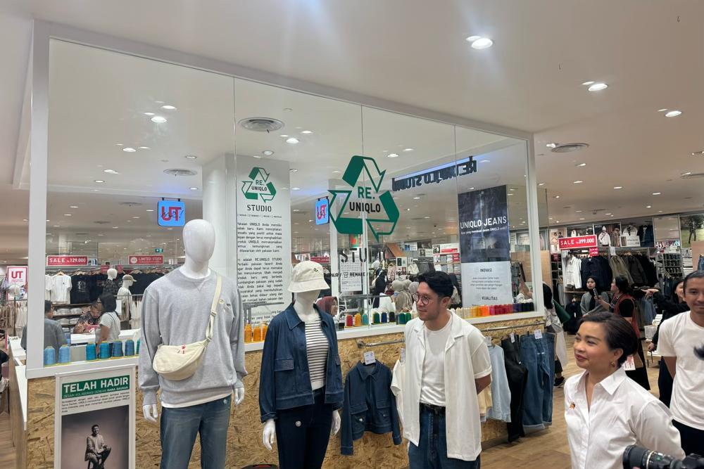  Uniqlo Gandeng Desainer Rama Dauhan dalam Program Berkelanjutan