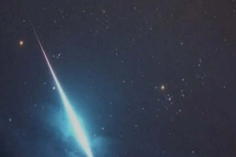 Watch the Taurid Meteor Shower until December 2024