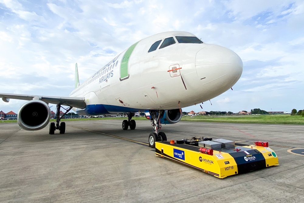 FL Technics Indonesia Adopsi Teknologi Mototok Spacer 8600 NG. Mototok yang diadopsi oleh FL Technics Indonesia telah digunakan sejak Januari 2024 di Bandara Ngurah Rai, Bali / Istimewa