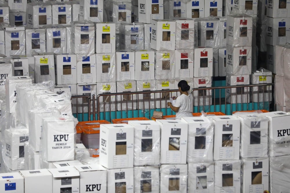  Logistik Pilkada Mulai Didistribusikan ke Seluruh TPS di Kabupaten Cirebon