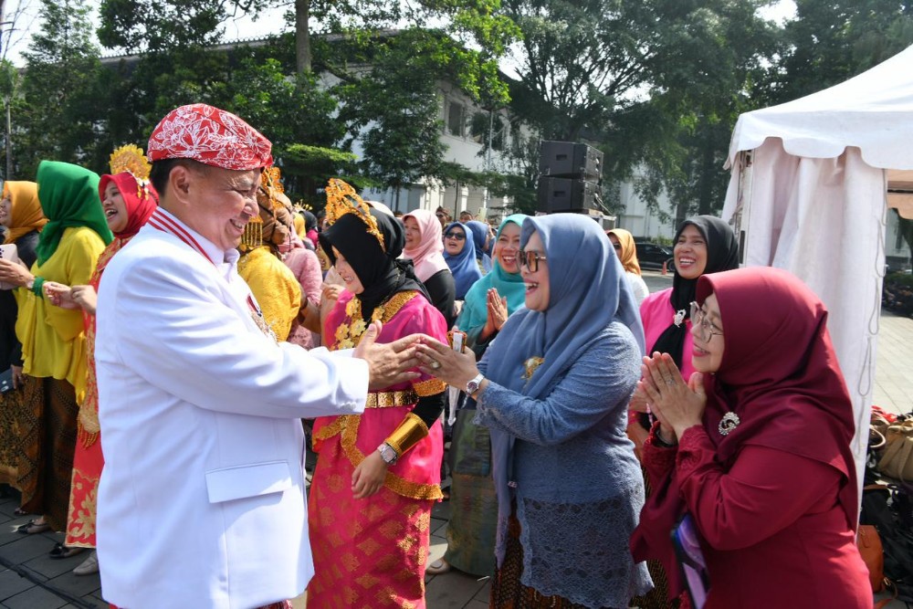  Hari Guru: Pemprov Jabar Prioritaskan  Guru Non-ASN Jadi PPPK