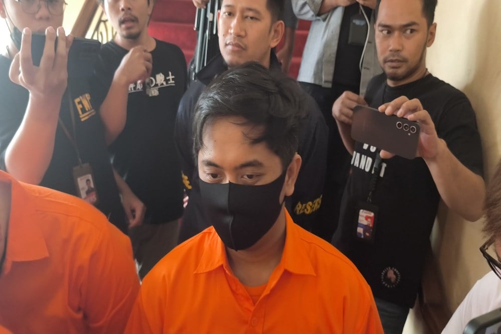  Penyesalan Adhi Kismanto Jadi Tersangka Beking Judi Online Komdigi