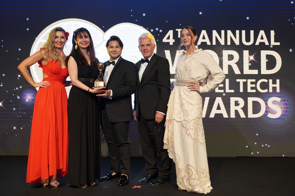 AirAsia move menerima penghargaan world travel tech 2024
