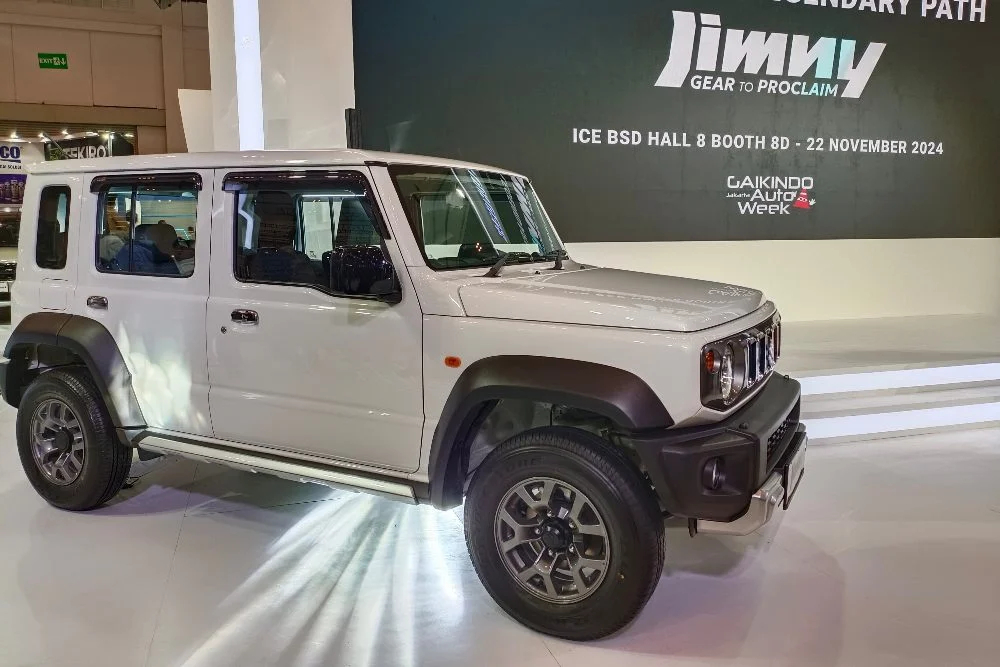  GJAW 2024: Simak Spesifikasi dan Fitur Canggih Suzuki Jimny 5 Pintu White Rhino Edition