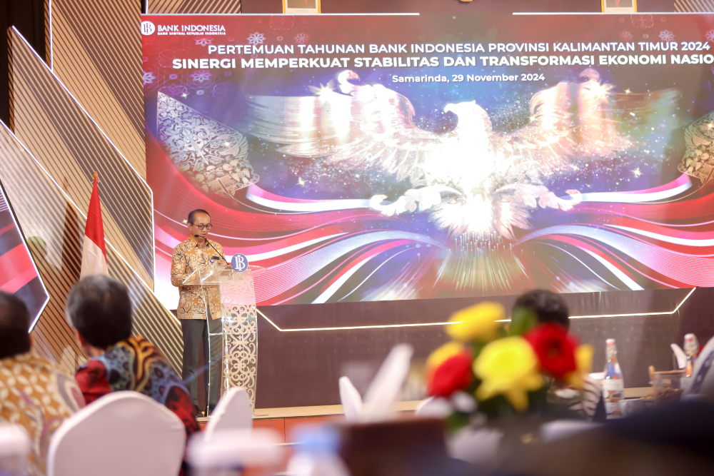 Deputi Kepala Kantor Perwakilan BI Kaltim Bayuadi Hardiyanto dalam Pertemuan Tahunan Bank Indonesia Provinsi Kalimantan Timur di Samarinda, Jumat (29/11/2024). / dok. Kantor Perwakilan BI Kaltim
