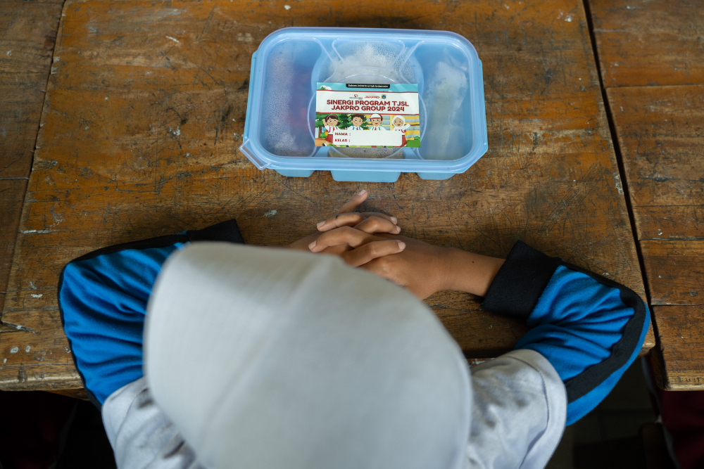  Utak-atik Anggaran Makan Bergizi Gratis, Ekonom: Bukti Ruang Fiskal Sempit