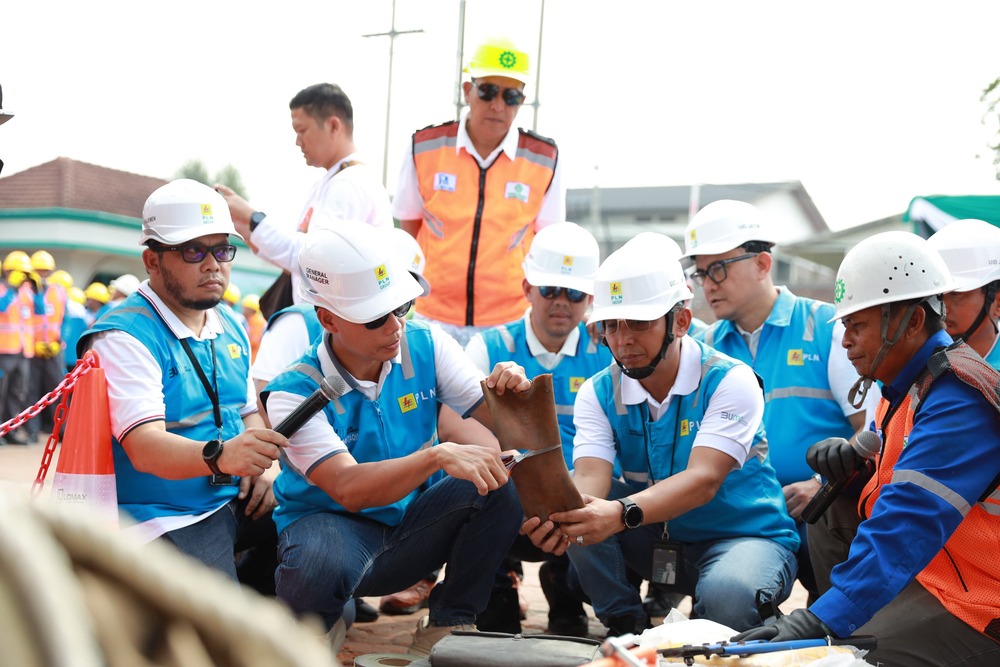  PLN Jatim Siapkan 5.000 Personel Amankan Listrik Momen Nataru