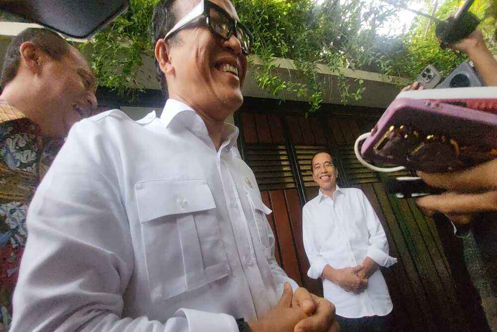  Komentar Wamenaker Noel soal Potensi Jokowi merapat ke Partai Baru