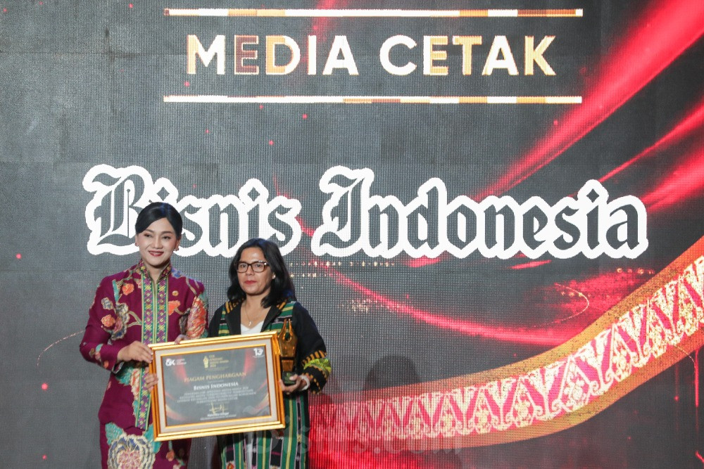  Bisnis Indonesia Group Sabet Tiga Penghargaan OJK