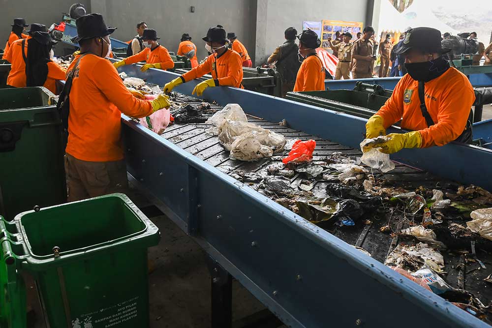  Pemerintah Kota Tangerang Operasikan Mesin Pengolah Sampah Berbasis Teknologi RDF