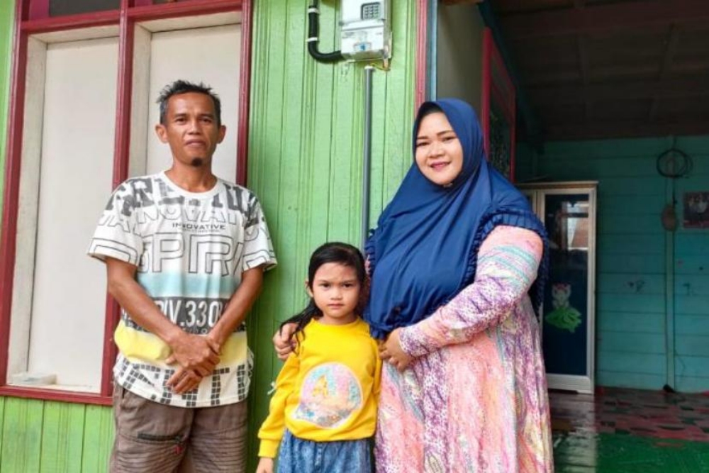  Bantuan Listrik Gratis, Terangi Hidup Nelayan Ikan Banta di Kalimantan Tengah