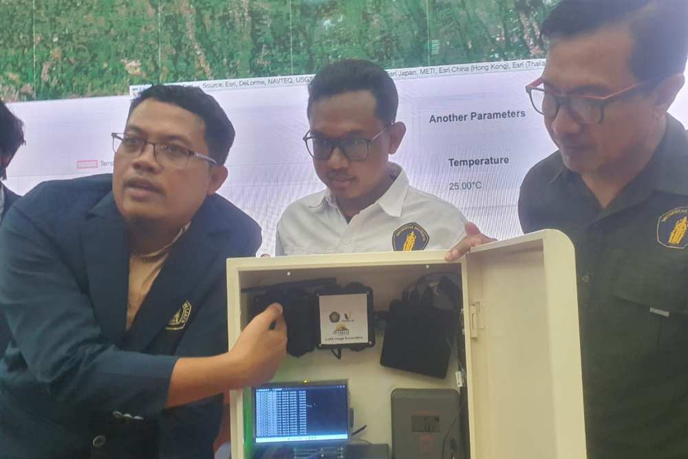 Alat pemantau hutan berbasis IoT dan AI karya dosen UB. Bisnis/Choirul Anam