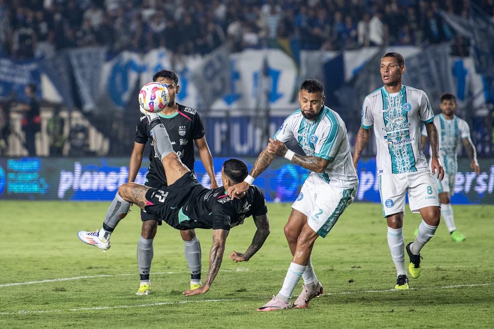 Ilustrasi. Prediksi Skor PSBS Biak vs Persita 12 Desember: Susunan Pemain, H2H, Klasemen/Antara